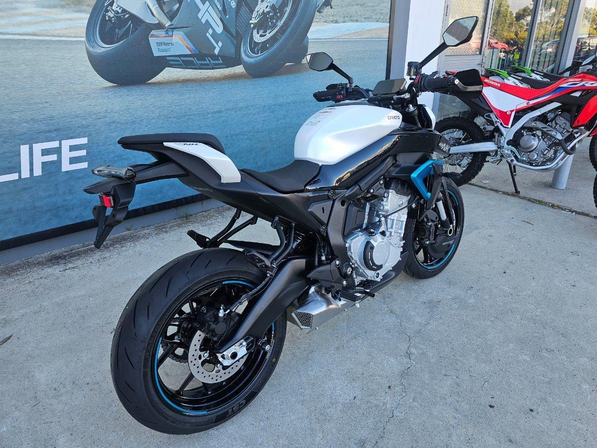 2025 CF MOTO 675NK ABS ROAD