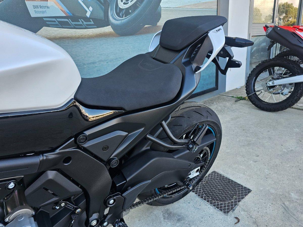 2025 CF MOTO 675NK ABS ROAD
