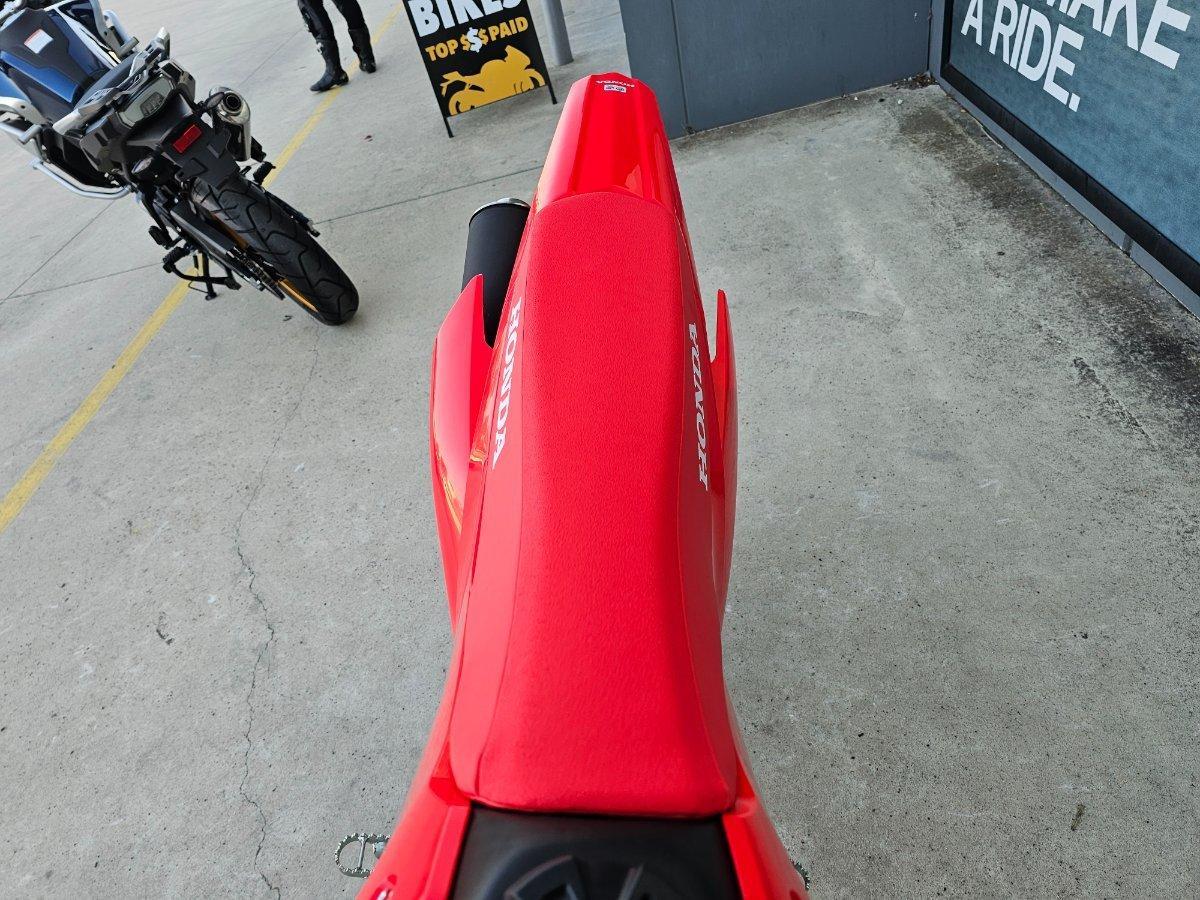 2026 HONDA CRF300F TRAIL