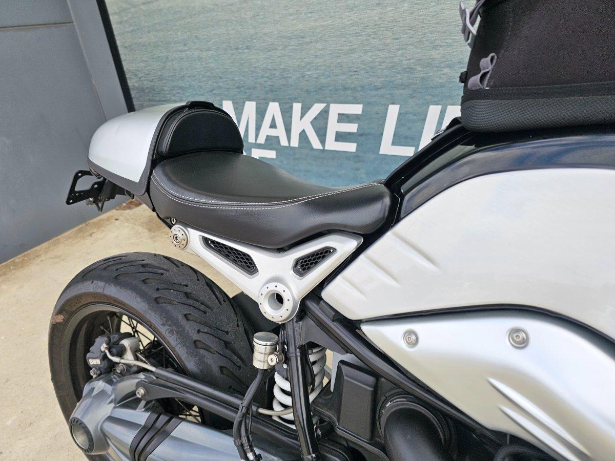 2015 BMW R NINE T SPORTS