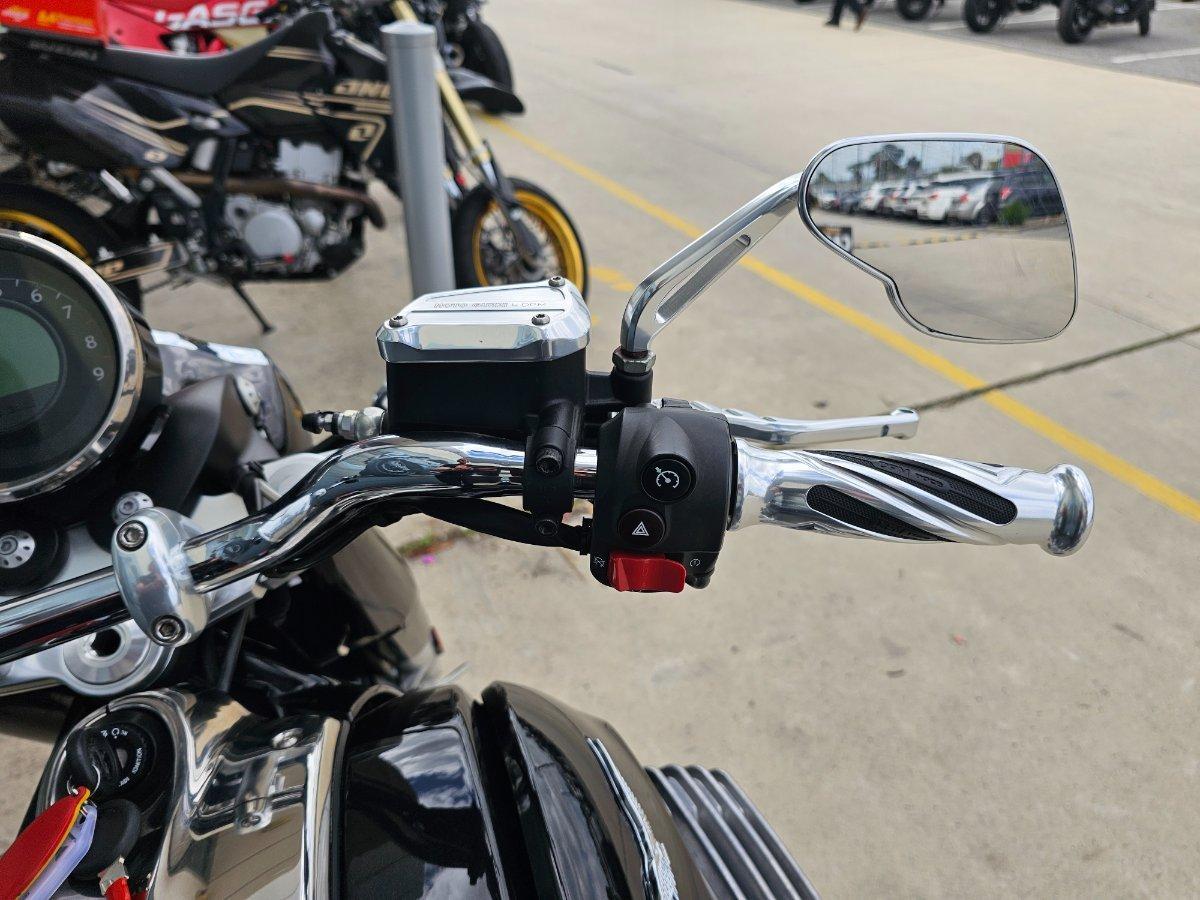 2014 MOTO GUZZI CALIFORNIA CUSTOM CRUISER