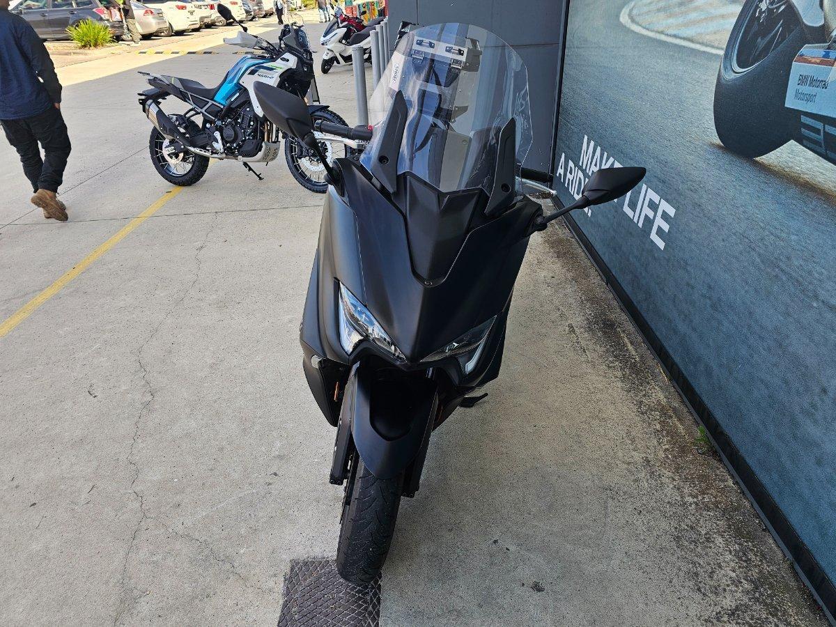 2021 YAMAHA TMAX 560 (ABS) SCOOTER