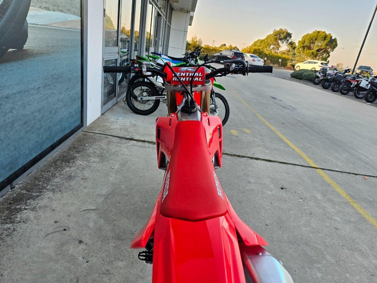 2026 HONDA CRF450R MOTOCROSS