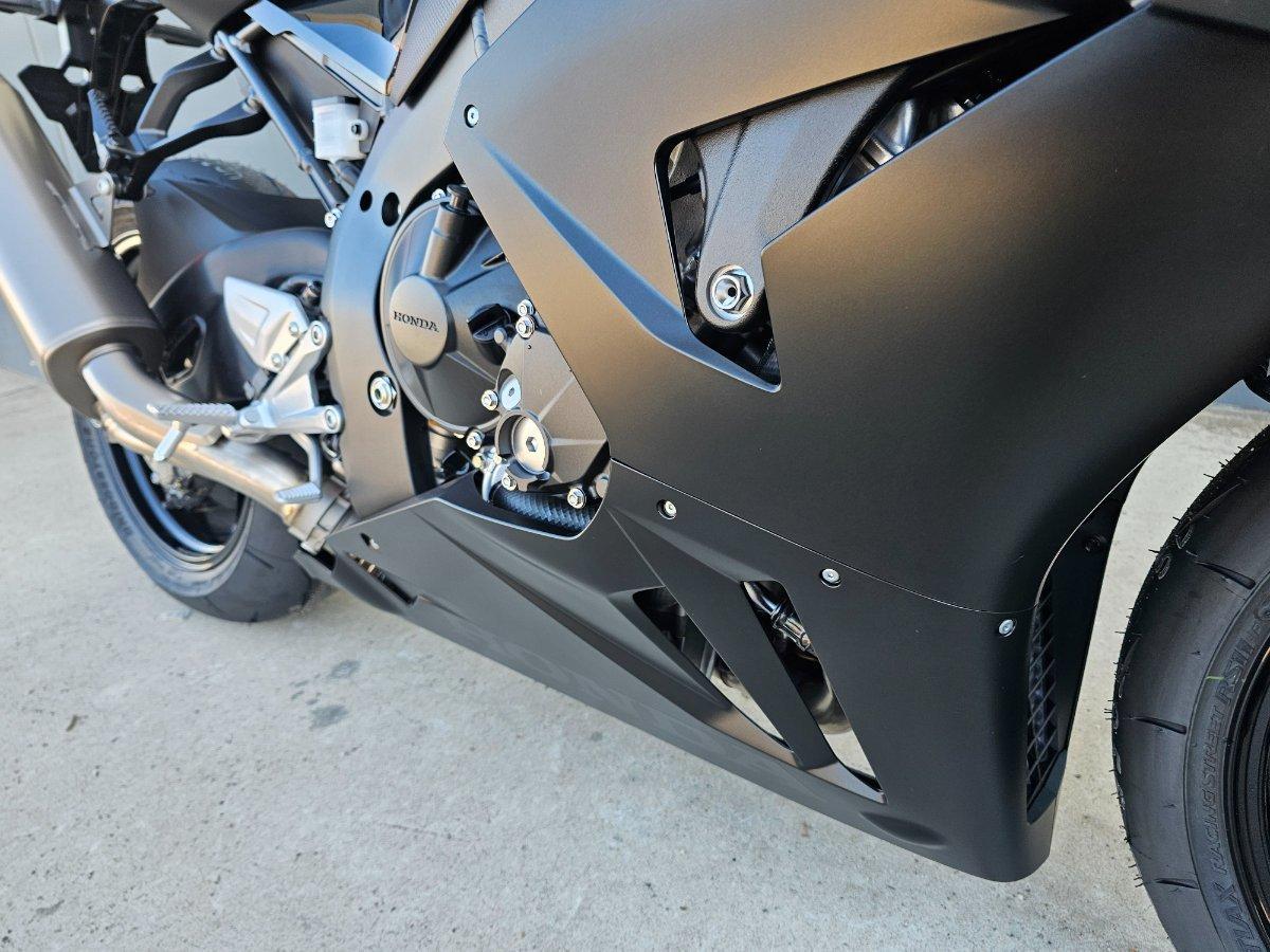 2026 HONDA CBR1000RR-R SP (FIREBLADE) ABS ROAD