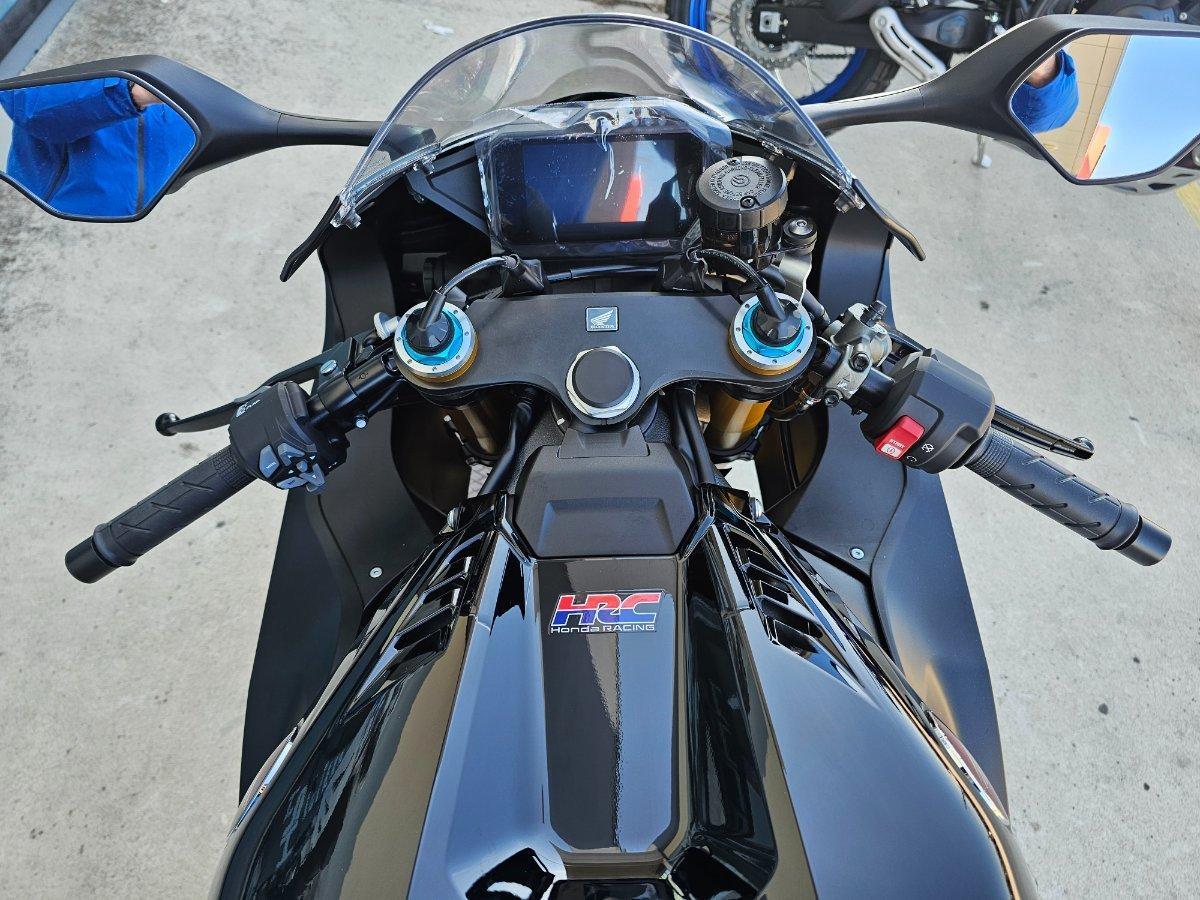 2026 HONDA CBR1000RR-R SP (FIREBLADE) ABS ROAD