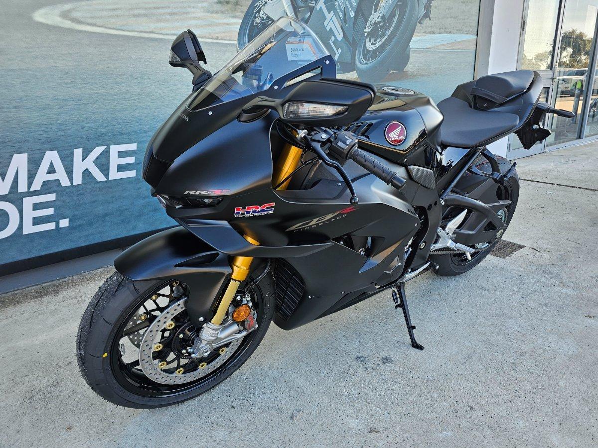 2026 HONDA CBR1000RR-R SP (FIREBLADE) ABS ROAD