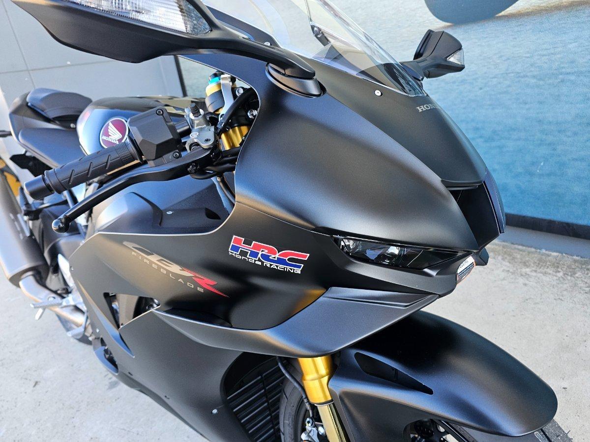 2026 HONDA CBR1000RR-R SP (FIREBLADE) ABS ROAD