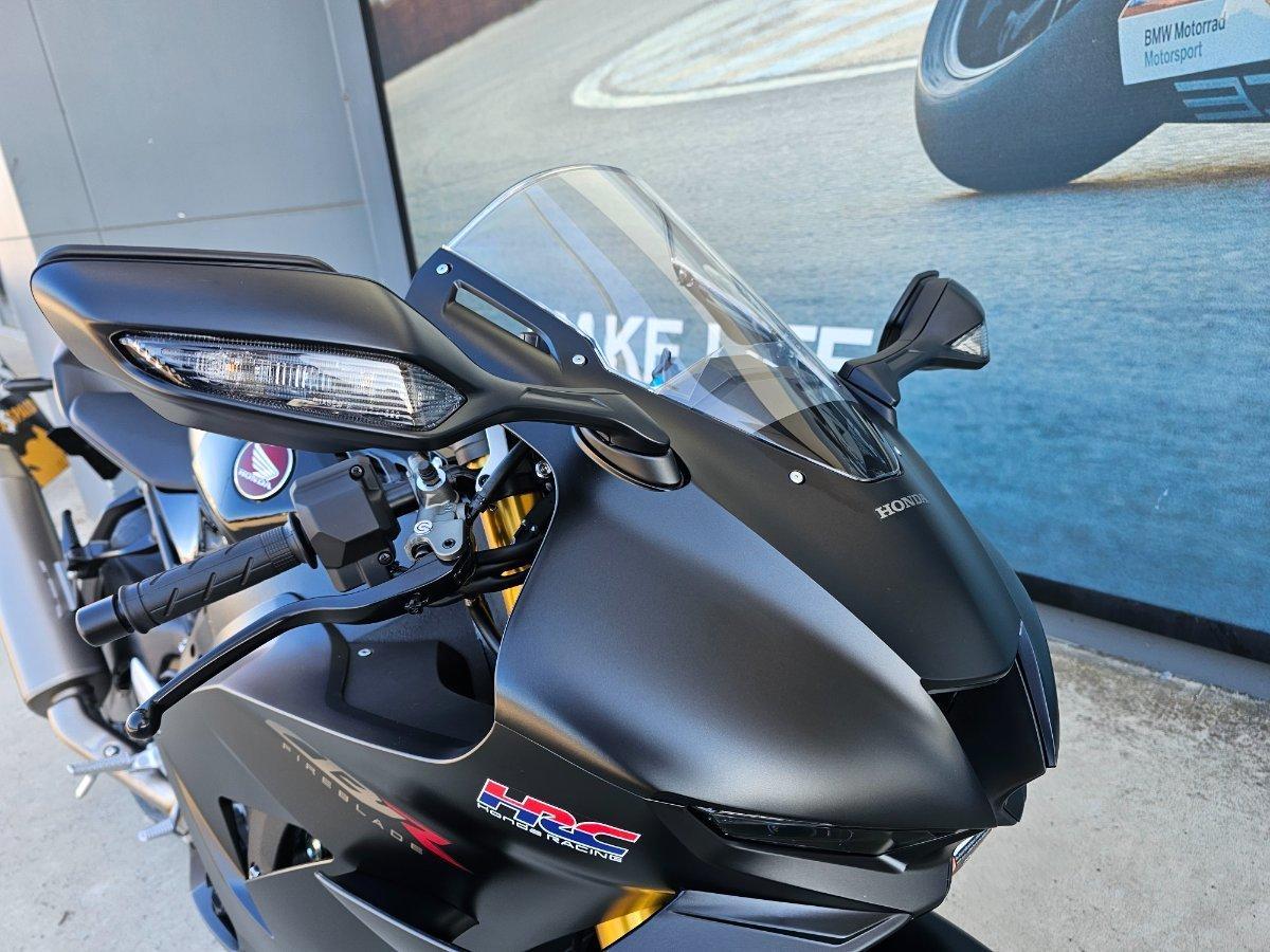 2026 HONDA CBR1000RR-R SP (FIREBLADE) ABS ROAD