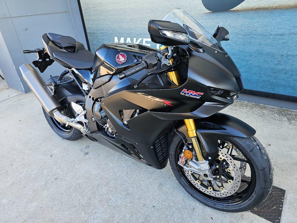 2026 HONDA CBR1000RR-R SP (FIREBLADE) ABS ROAD