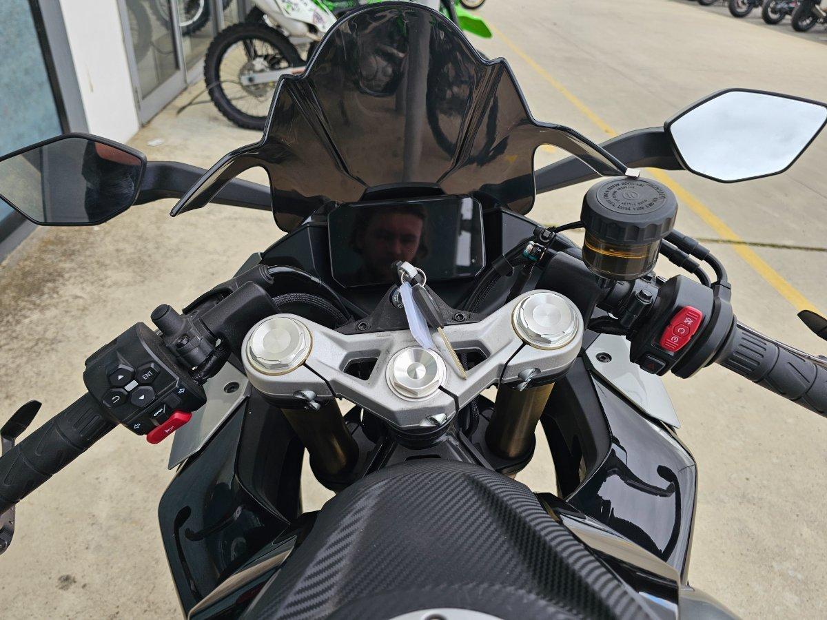 2023 CF MOTO 450 SR ABS ROAD