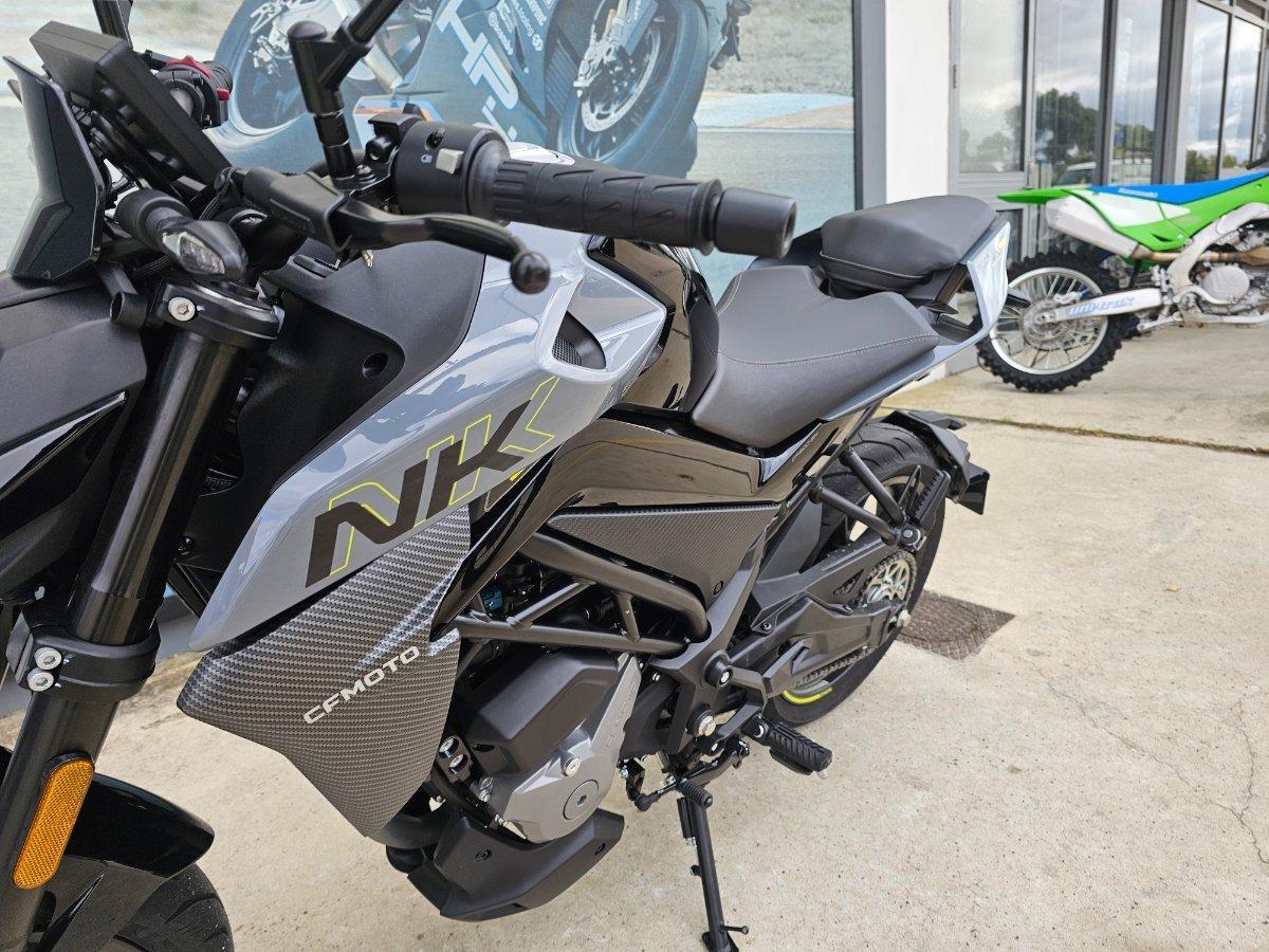 2025 CF MOTO 300 NK ABS ROAD