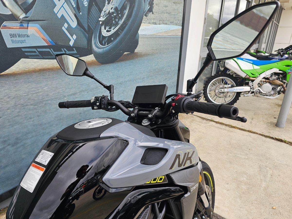 2025 CF MOTO 300 NK ABS ROAD