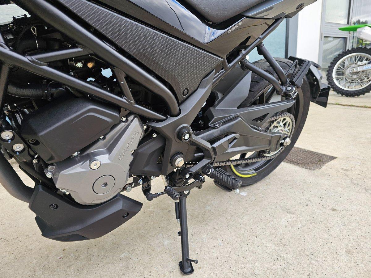 2025 CF MOTO 300 NK ABS ROAD