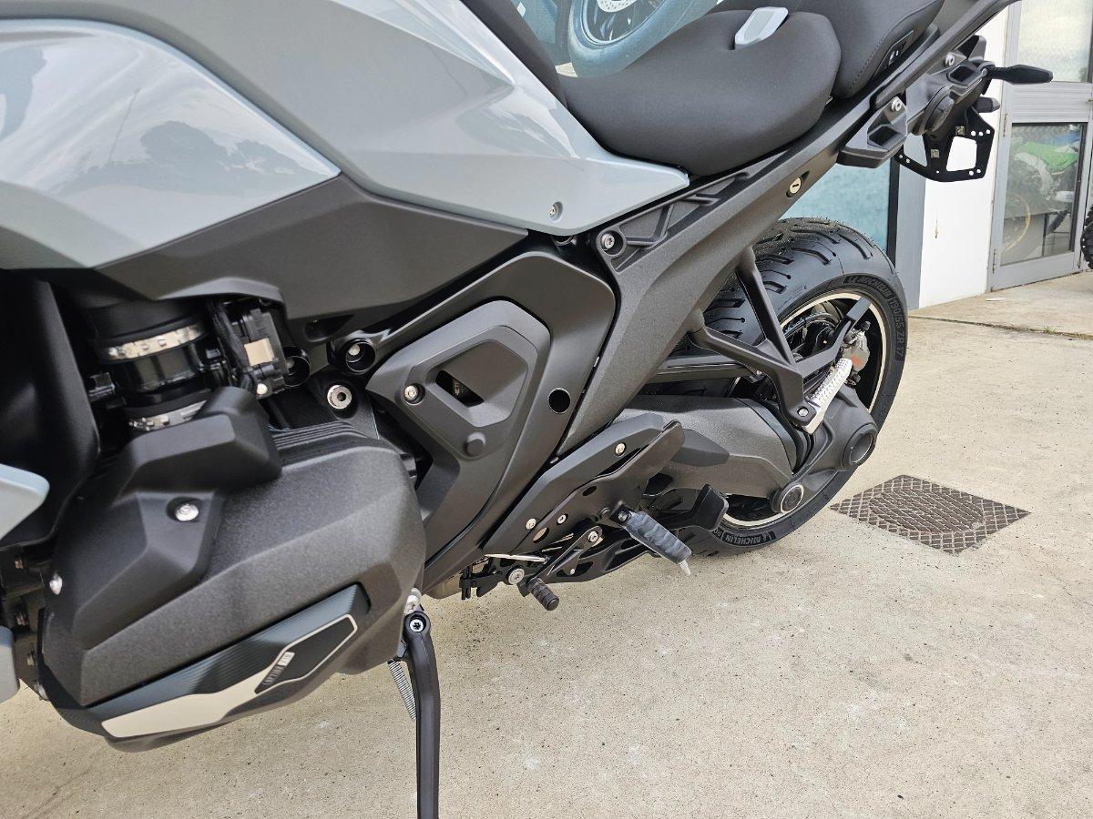 2026 BMW R 1300 RS OPTION 719 SPORTS