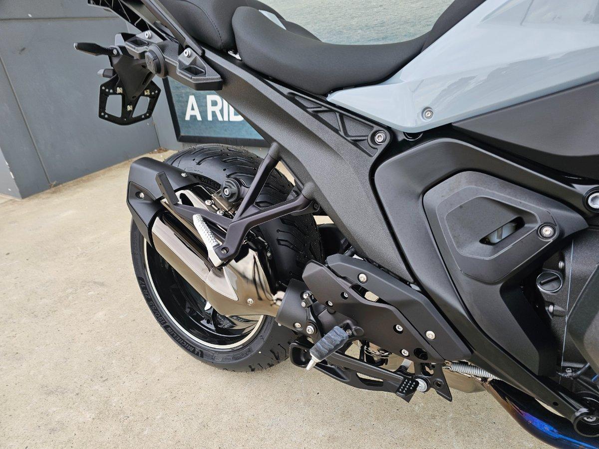2026 BMW R 1300 RS OPTION 719 SPORTS