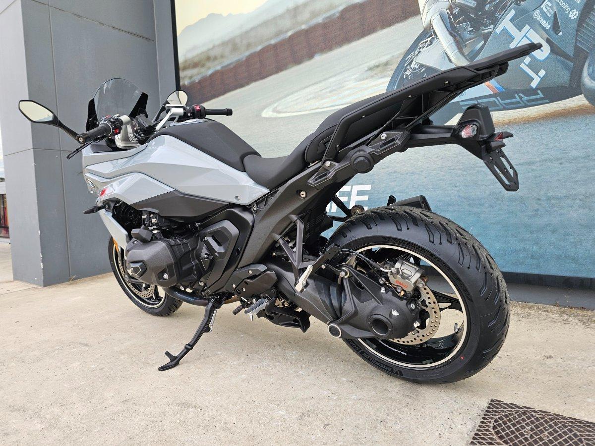 2026 BMW R 1300 RS OPTION 719 SPORTS