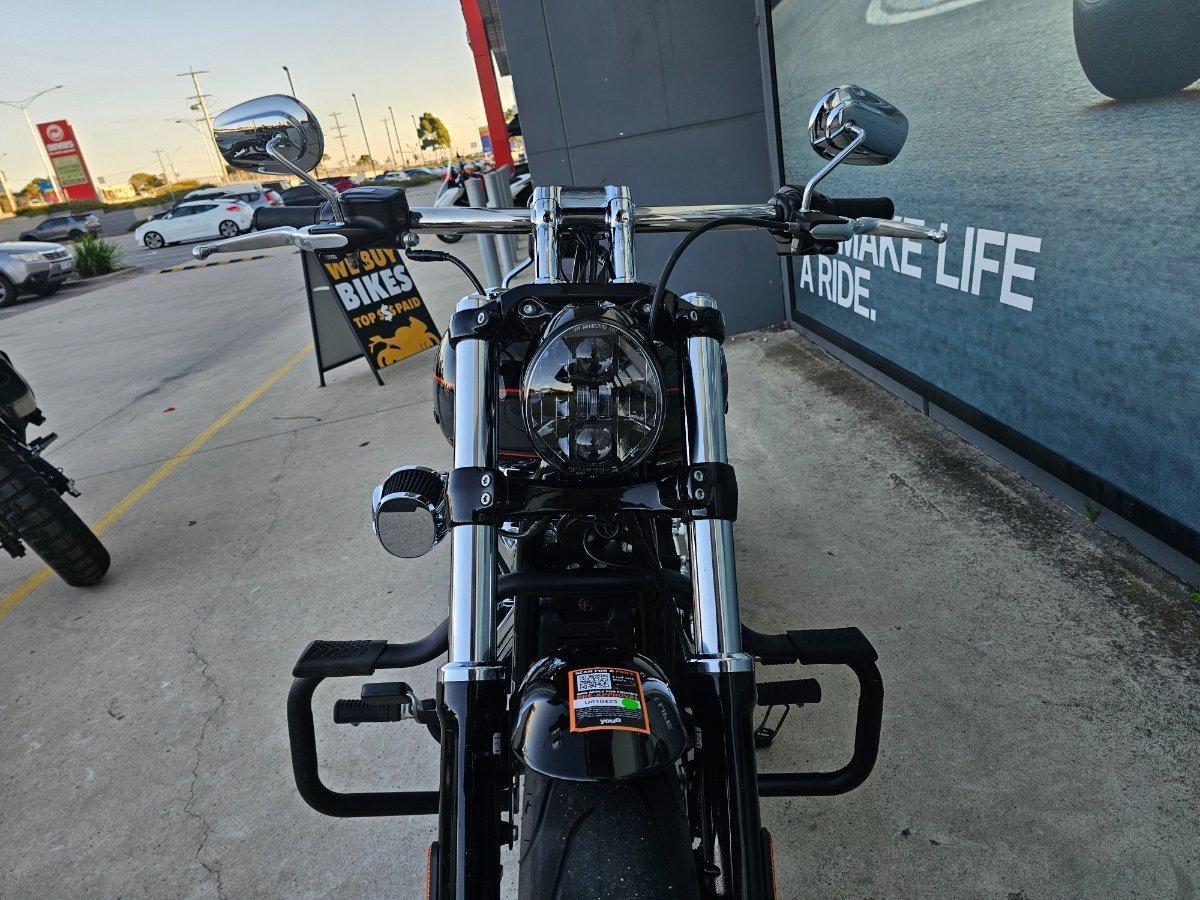 2023 HARLEY-DAVIDSON FXBR BREAKOUT (117) CRUISER