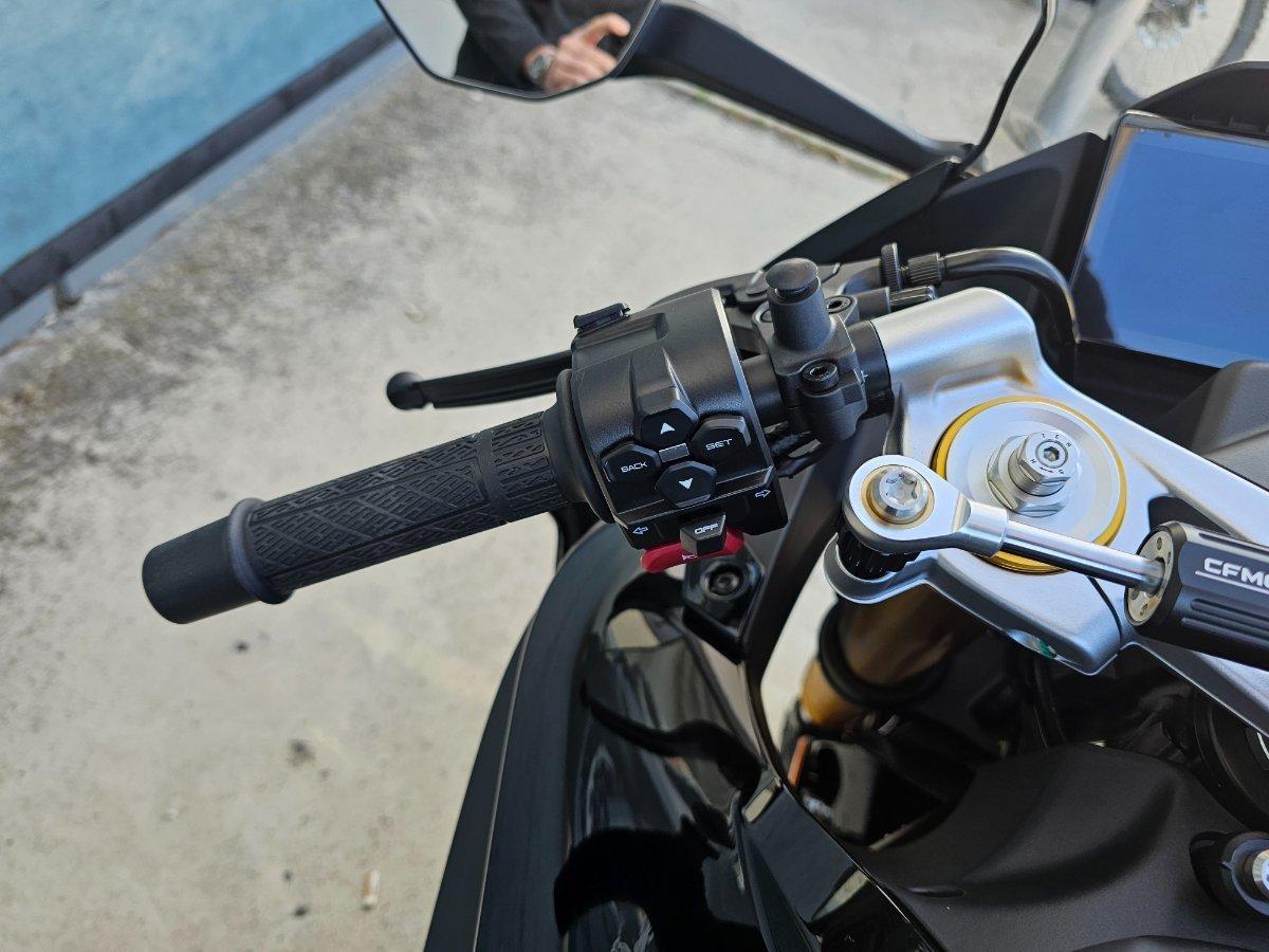 2026 CF MOTO 750 SR S ROAD