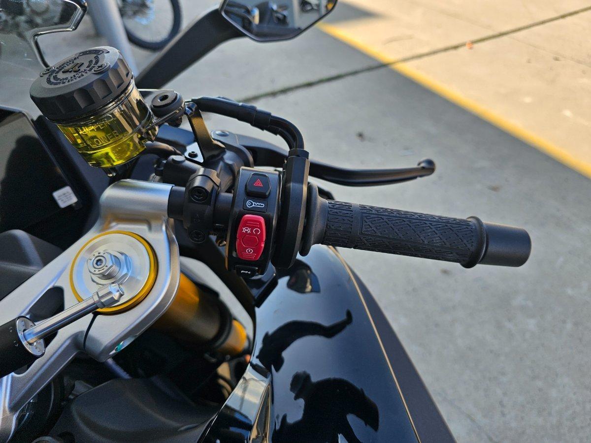 2026 CF MOTO 750 SR S ROAD