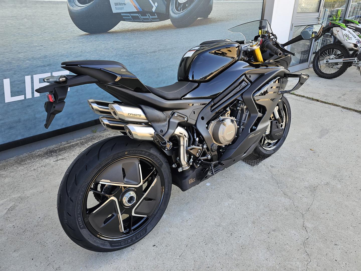 2026 CF MOTO 750 SR-S SPORTS