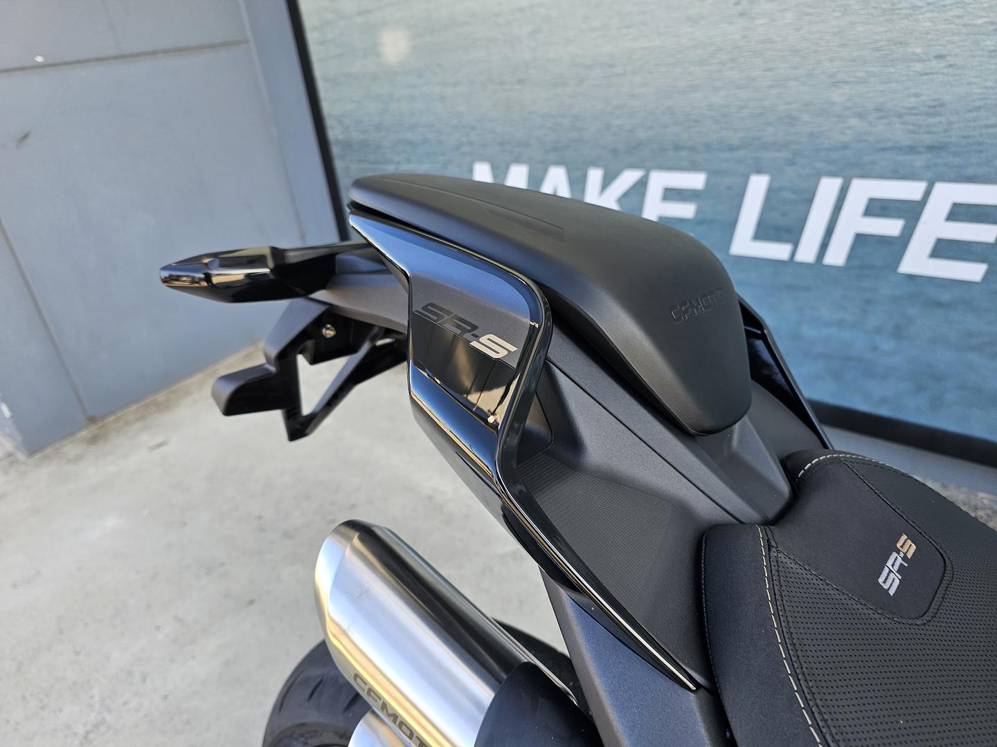 2026 CF MOTO 750 SR-S SPORTS