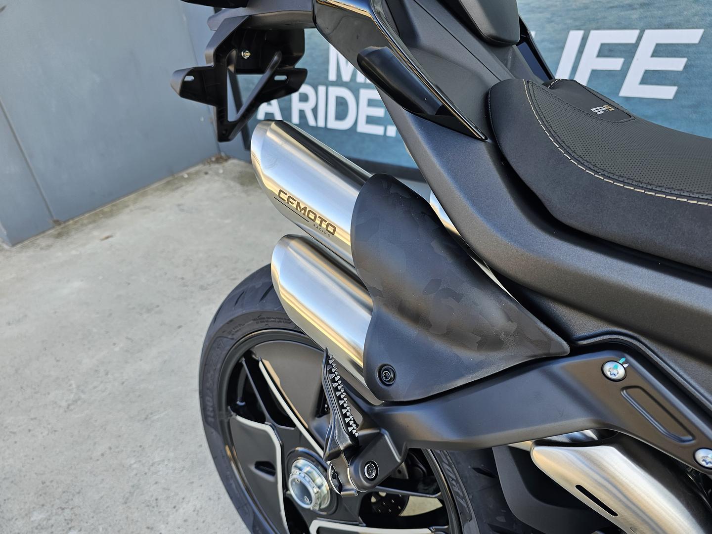 2026 CF MOTO 750 SR-S SPORTS