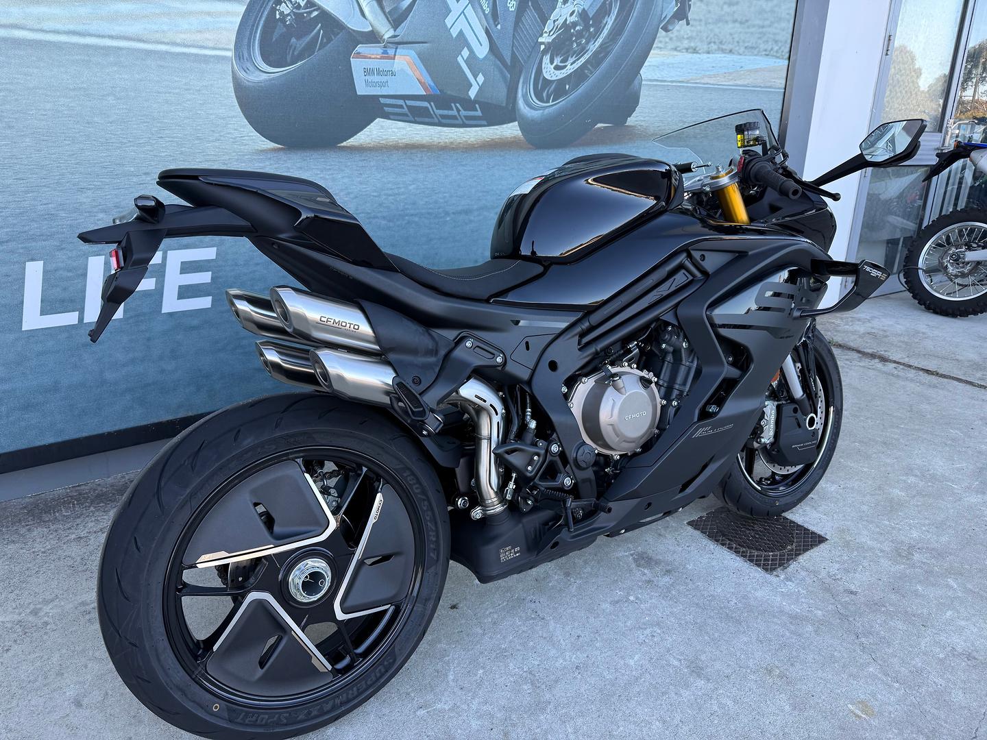 2026 CF MOTO 750 SR-S SPORTS
