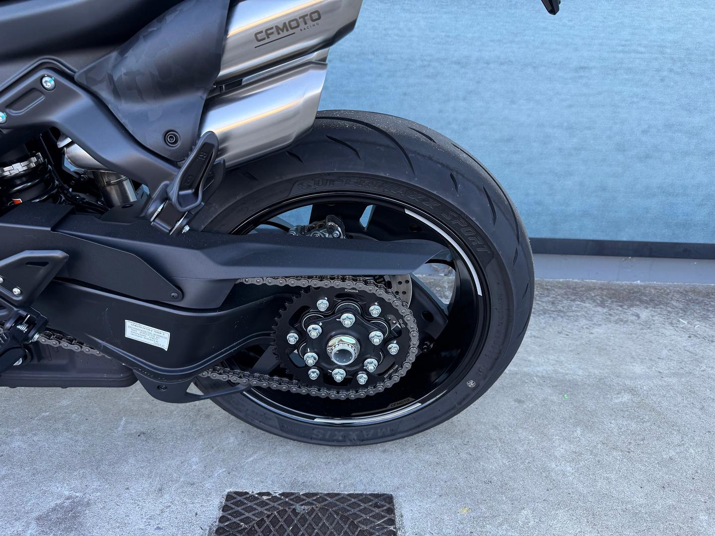 2026 CF MOTO 750 SR-S SPORTS