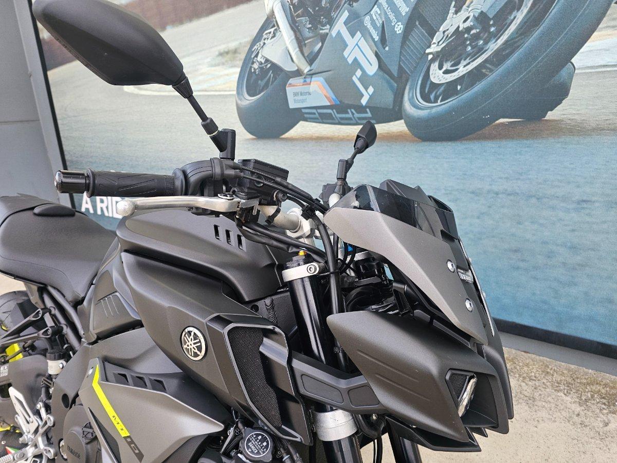 2018 YAMAHA MT-10A SPORTS