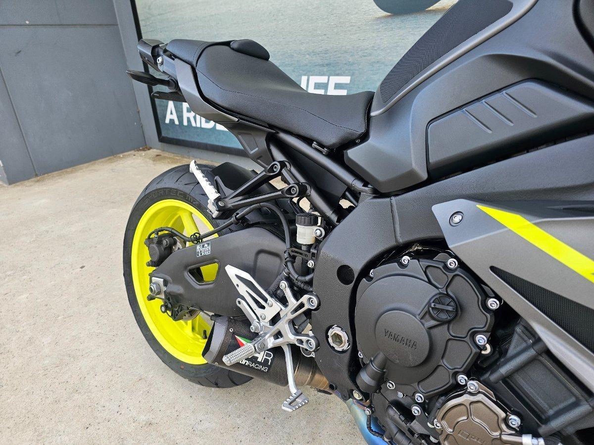 2018 YAMAHA MT-10A SPORTS