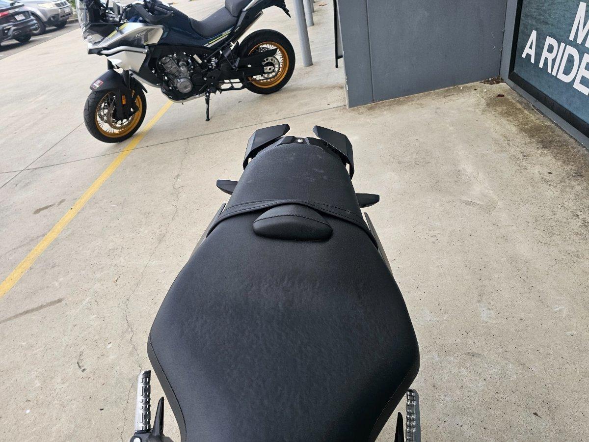 2018 YAMAHA MT-10A SPORTS