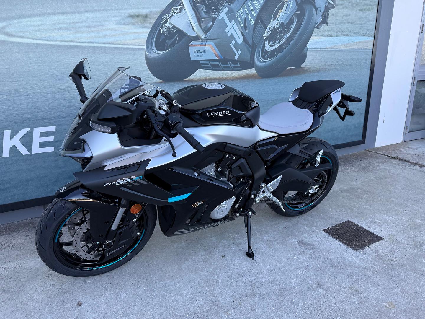 2026 CF MOTO 675 SR-R SPORTS