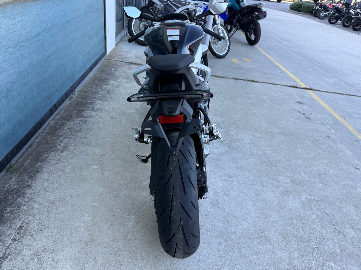 2026 CF MOTO 675 SR-R SPORTS