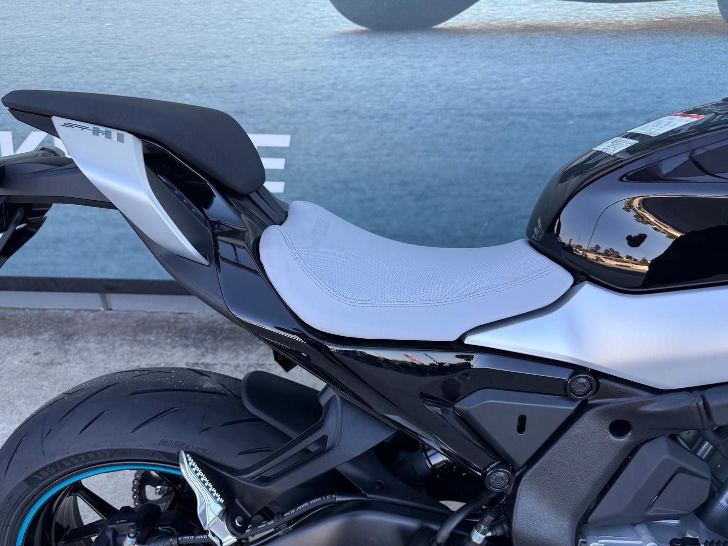 2026 CF MOTO 675 SR-R SPORTS