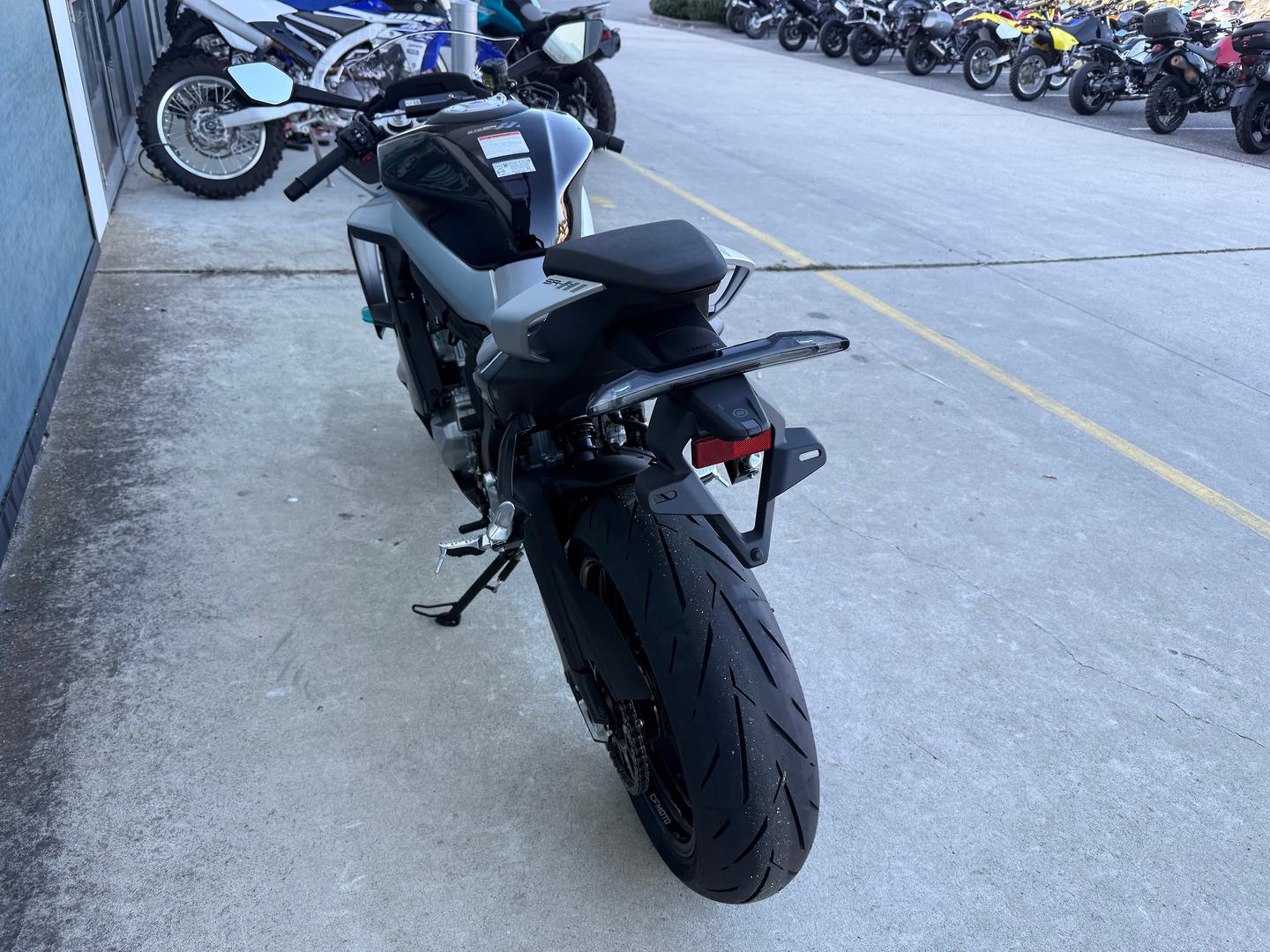 2026 CF MOTO 675 SR-R SPORTS