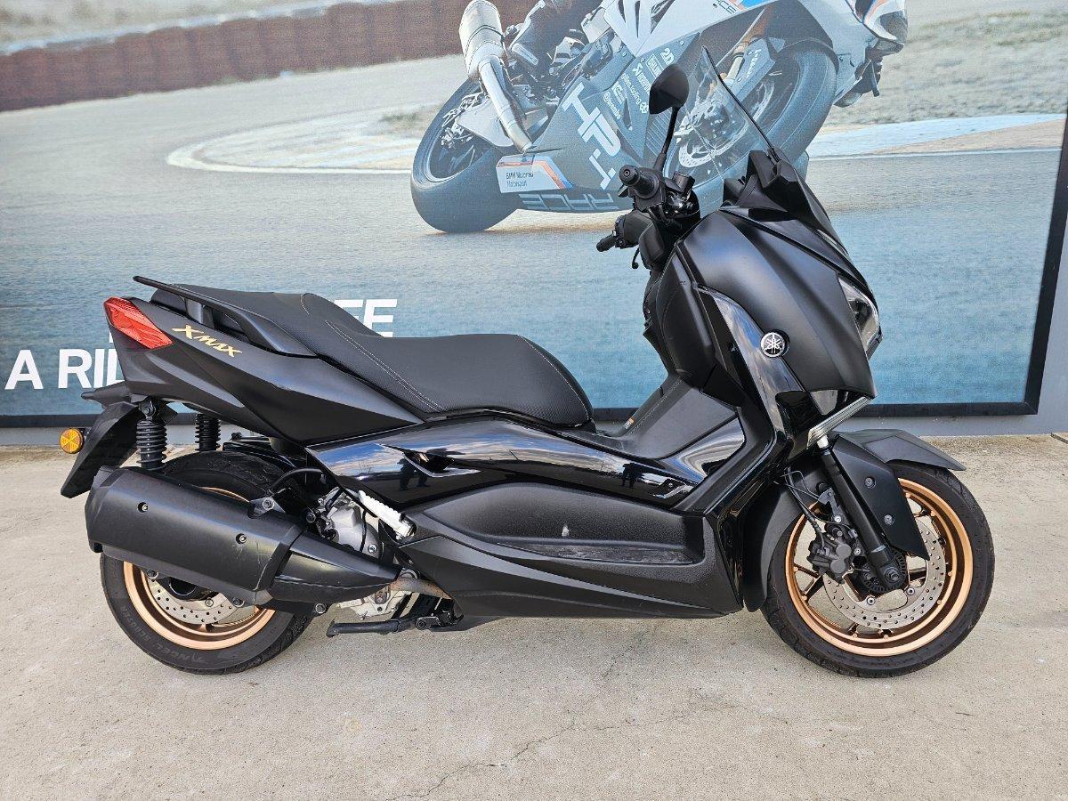 2022 YAMAHA XMAX 300 (CZD300A) SCOOTER
