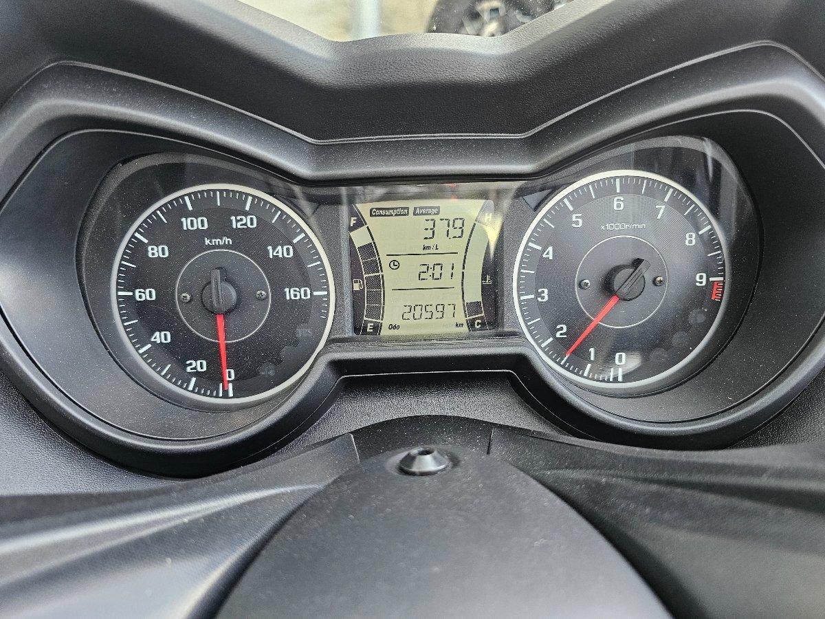 2022 YAMAHA XMAX 300 (CZD300A) SCOOTER