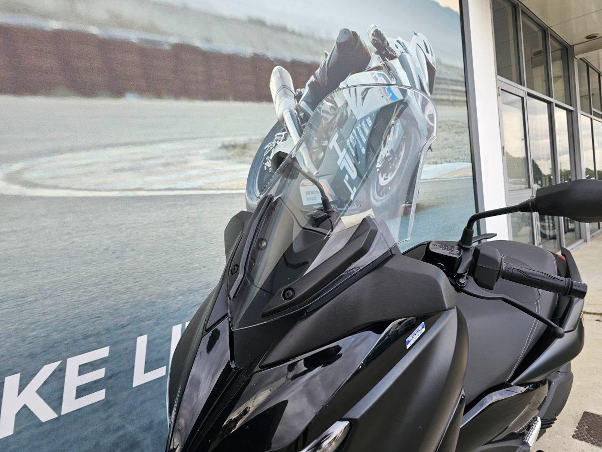2022 YAMAHA XMAX 300 (CZD300A) SCOOTER