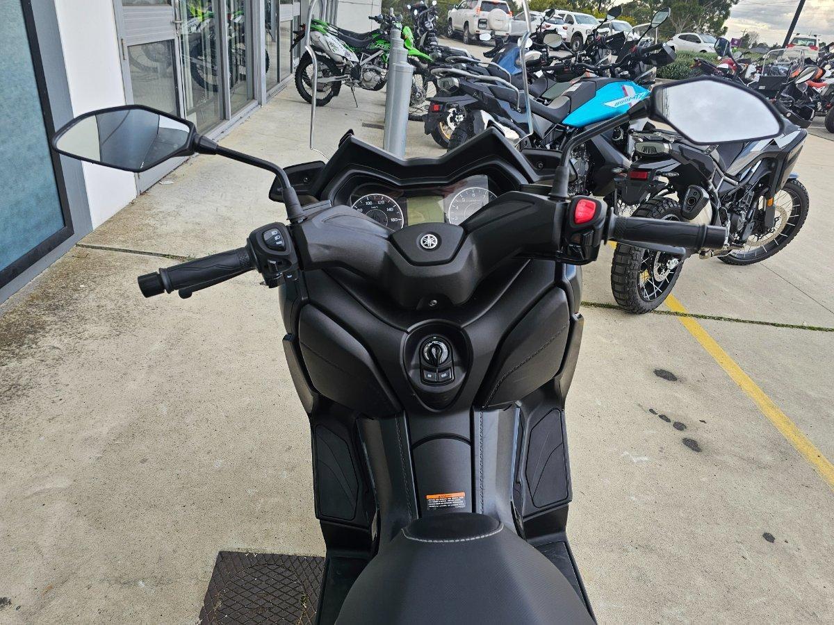 2022 YAMAHA XMAX 300 (CZD300A) SCOOTER