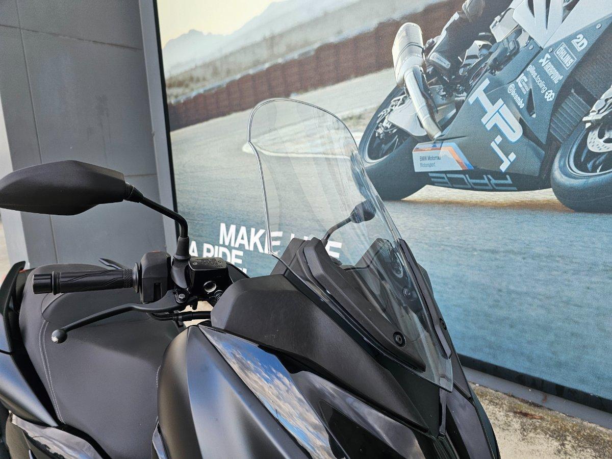 2022 YAMAHA XMAX 300 (CZD300A) SCOOTER