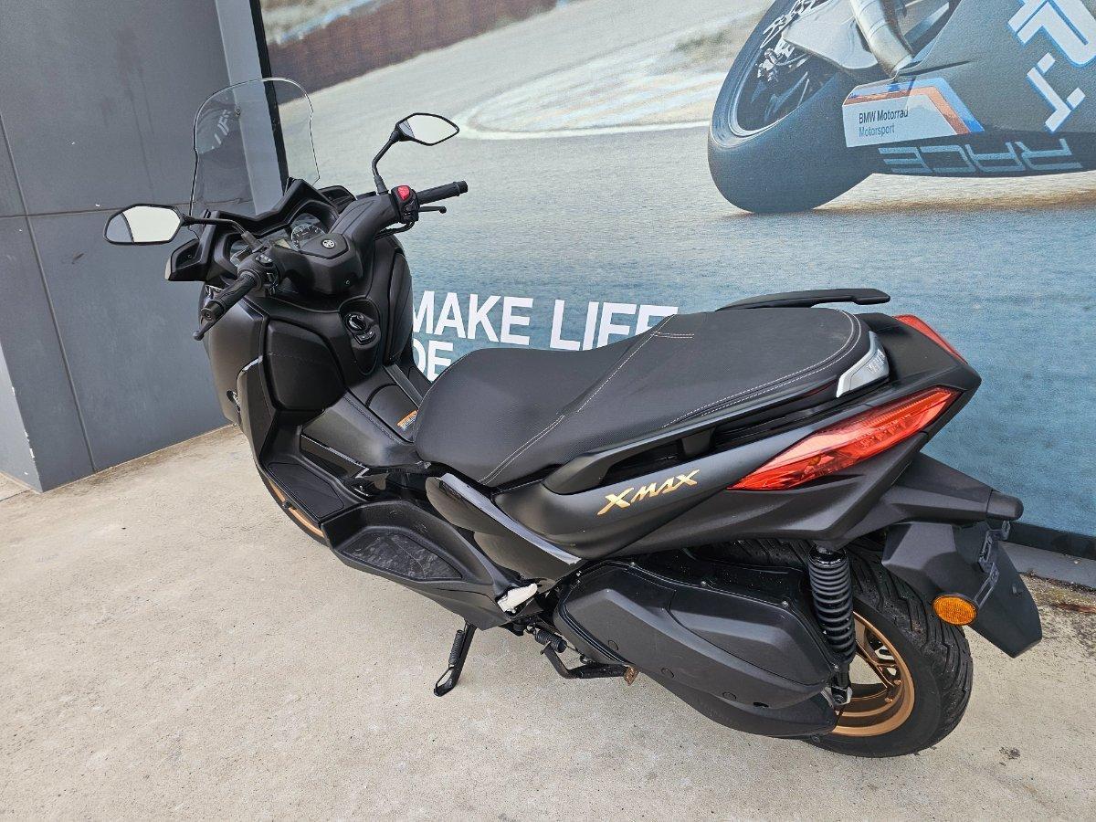 2022 YAMAHA XMAX 300 (CZD300A) SCOOTER