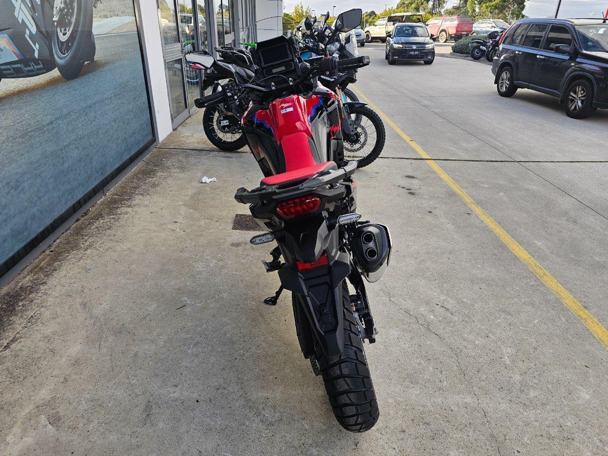 2025 HONDA CRF1100A3 AFRICA TWIN (ABS) DUAL SPORTS