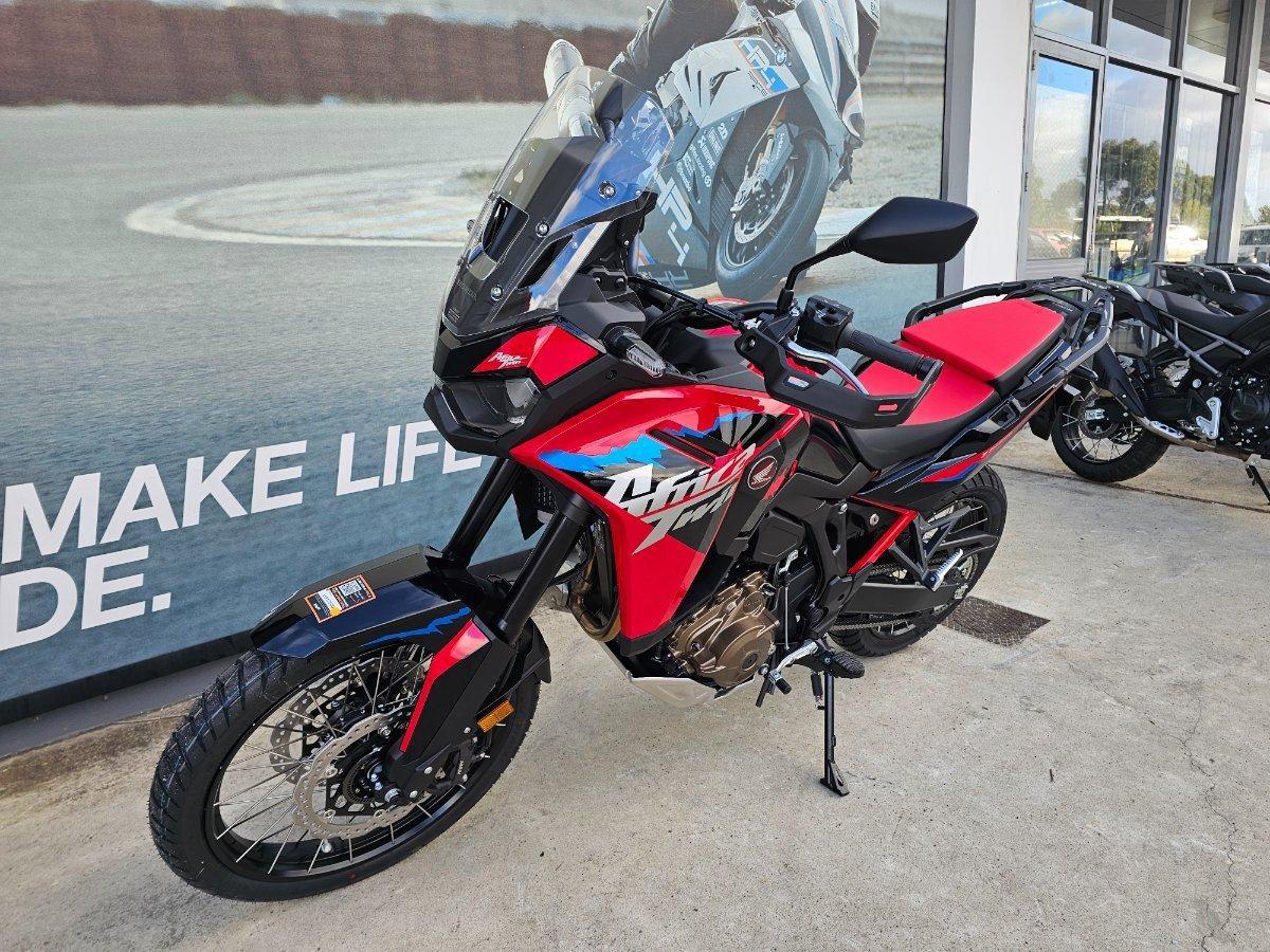 2025 HONDA CRF1100A3 AFRICA TWIN (ABS) DUAL SPORTS