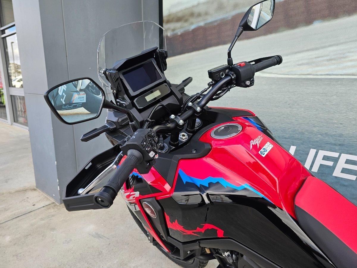 2025 HONDA CRF1100A3 AFRICA TWIN (ABS) DUAL SPORTS