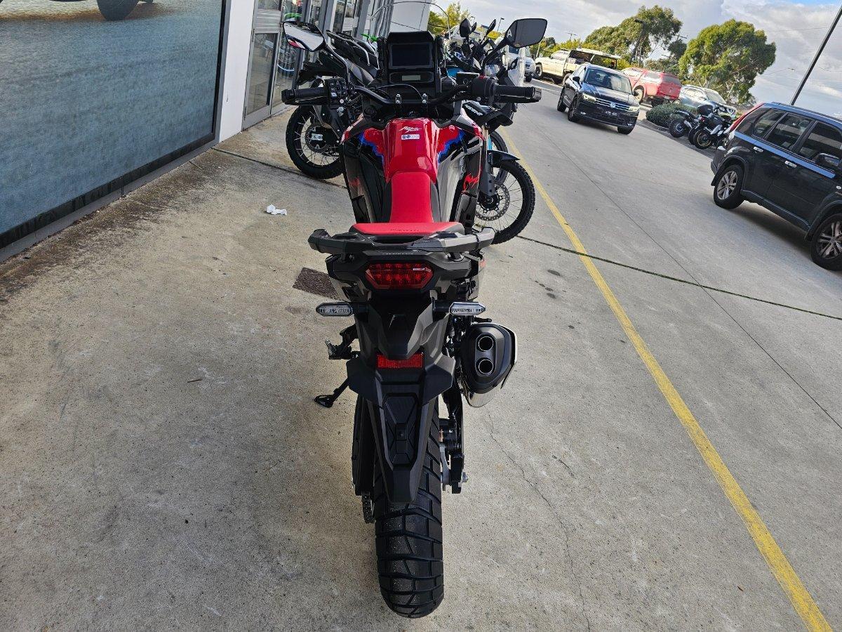 2025 HONDA CRF1100A3 AFRICA TWIN (ABS) DUAL SPORTS
