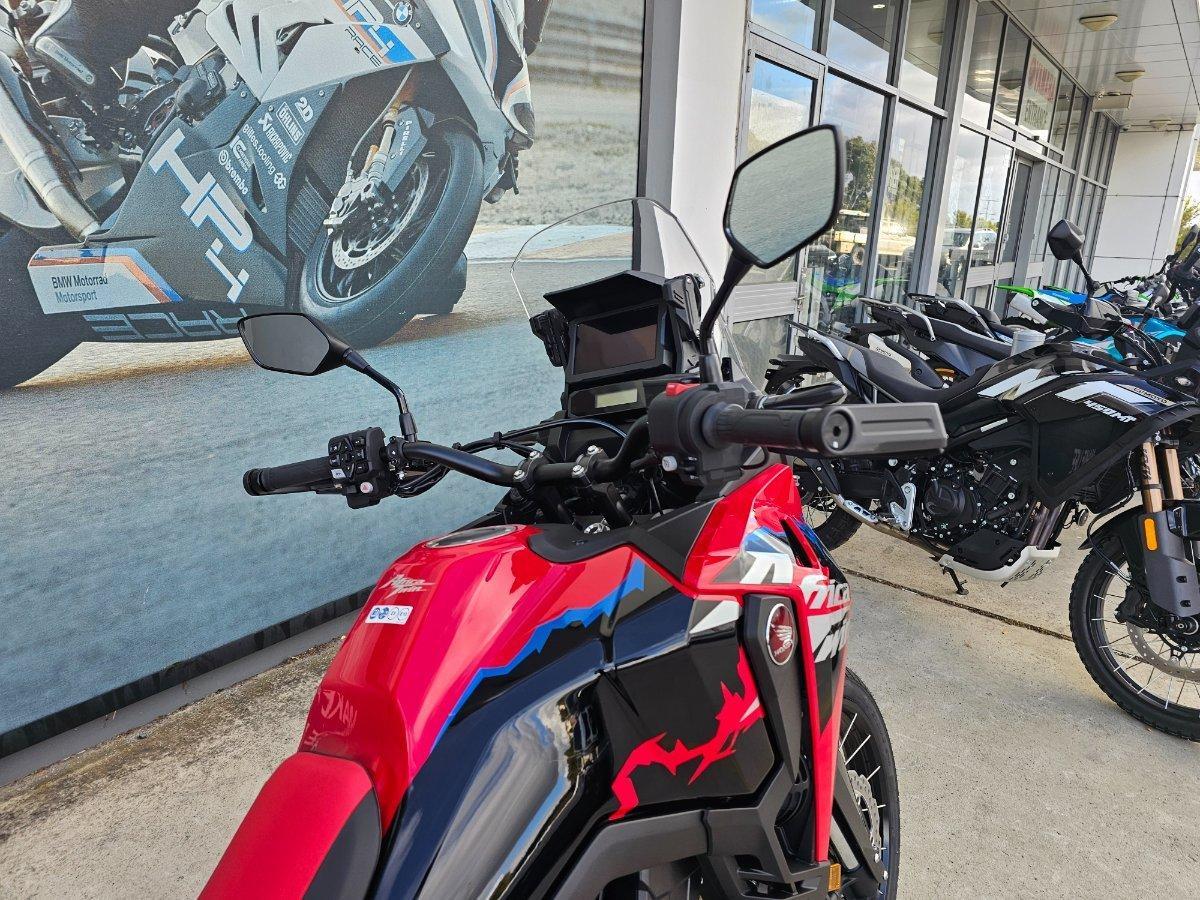 2025 HONDA CRF1100A3 AFRICA TWIN (ABS) DUAL SPORTS