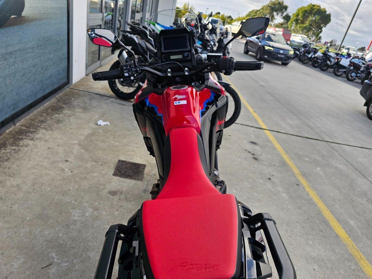 2025 HONDA CRF1100A3 AFRICA TWIN (ABS) DUAL SPORTS