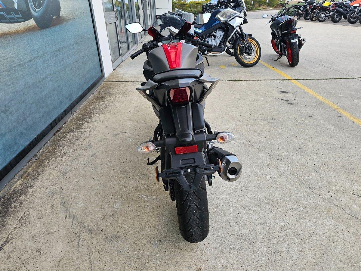 2021 YAMAHA YZF-R15 SPORTS