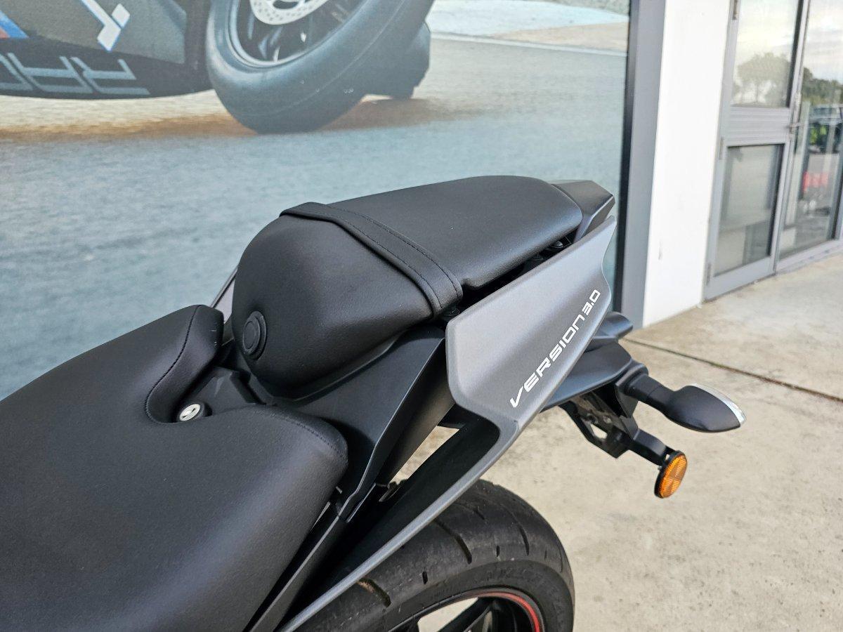 2021 YAMAHA YZF-R15 SPORTS