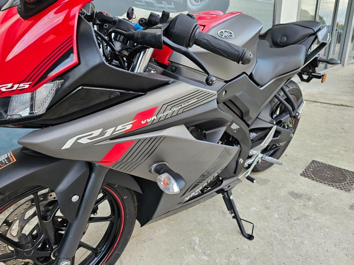 2021 YAMAHA YZF-R15 SPORTS